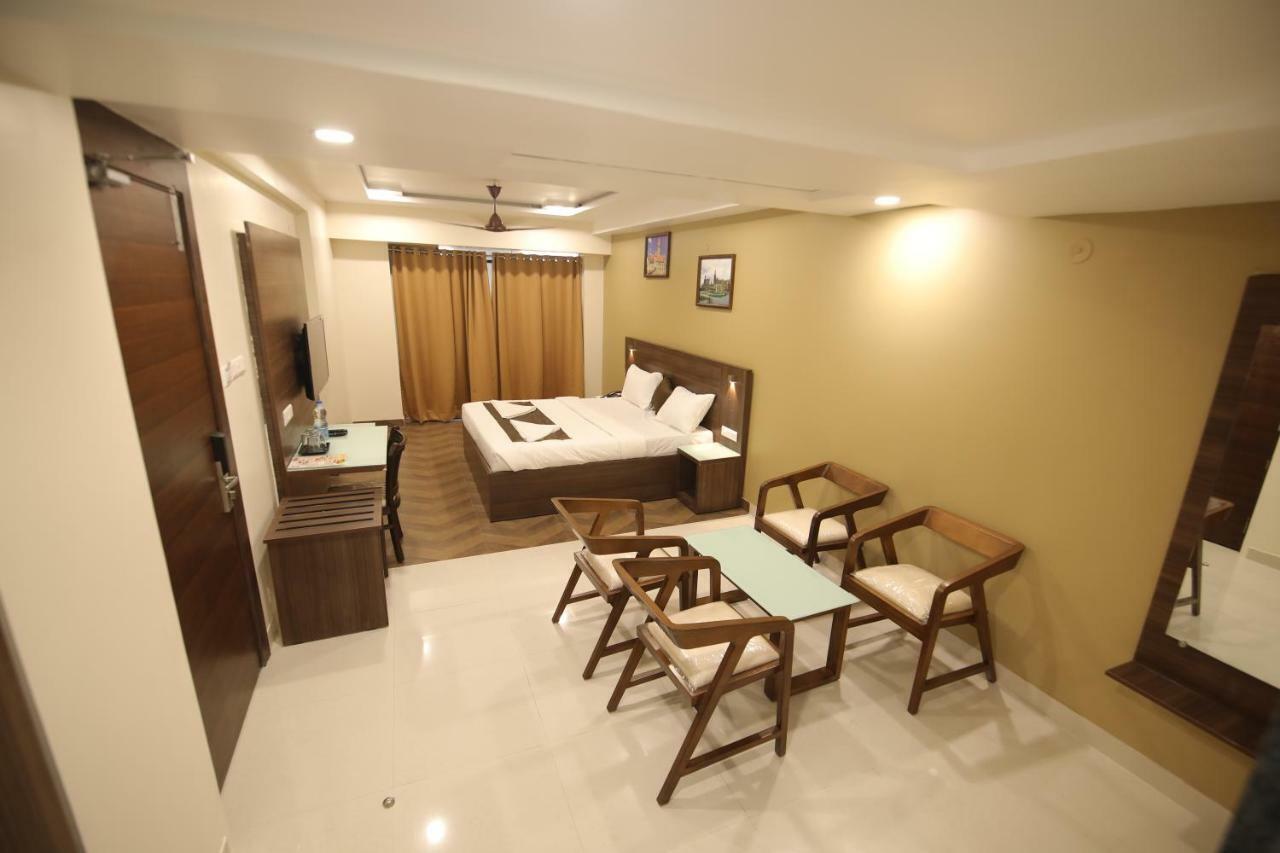 Hotel Shringar Palace Hubli Luaran gambar